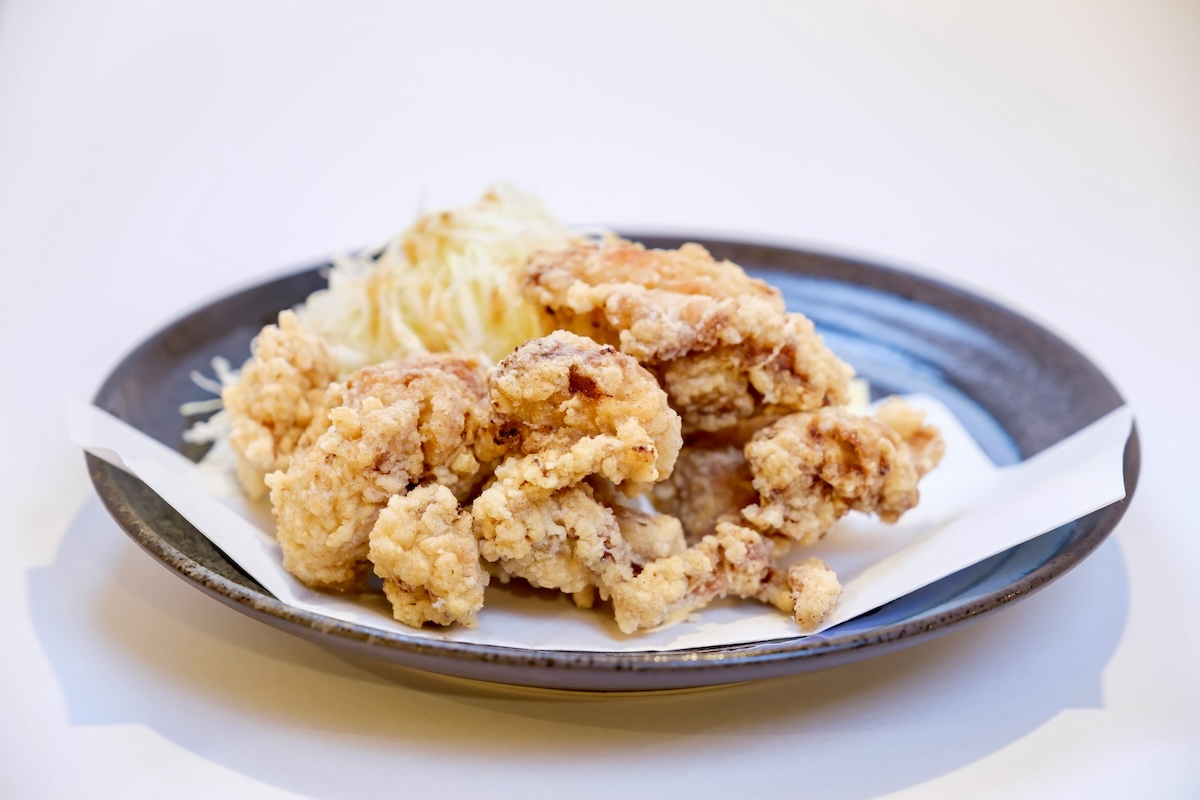 芳野商店 宮古島本店