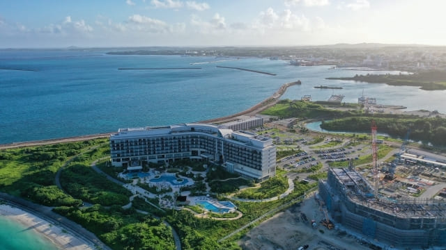 宮古島のホテルのドローン画像